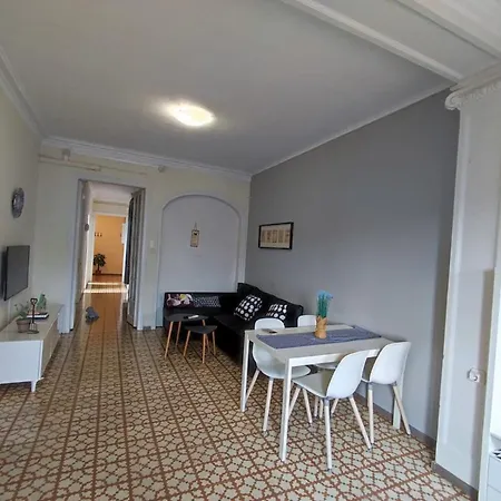 Excelente Apartamento En El Centro De * Barcelona