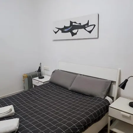 Excelente Apartamento En El Centro De * Barcelona
